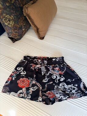 Aritzia Black Satin High-Waist Printed Shorts
